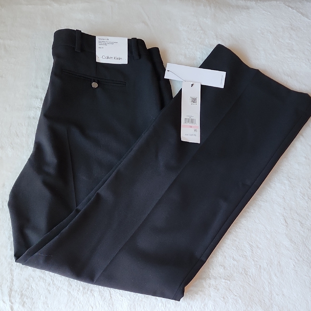 Calvin Klein Black Modern Fit Natural Waist Tapered Leg Brand New